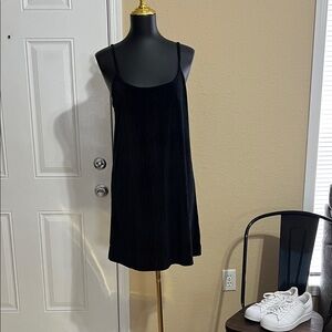 Colsie Black Midi Dress